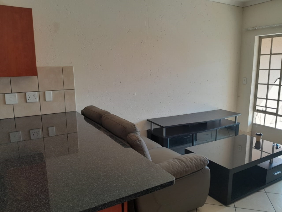 2 Bedroom Property for Sale in Waterval East North West